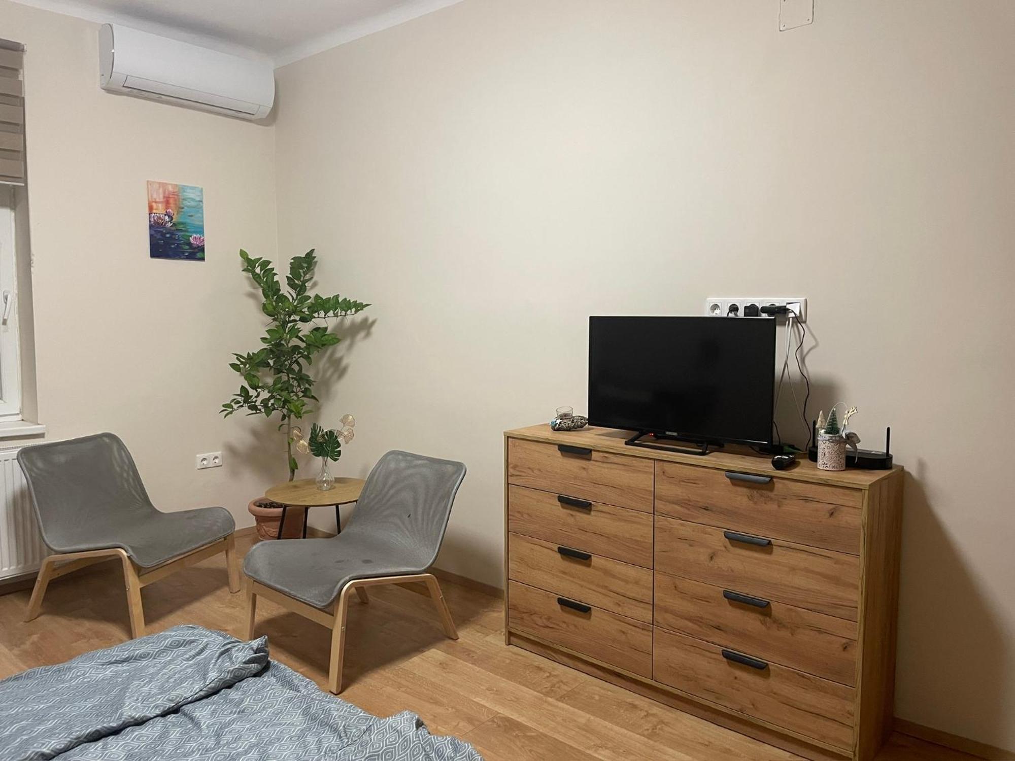 Liliom Apartment
